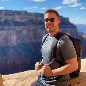 Meet your Posher, Sam